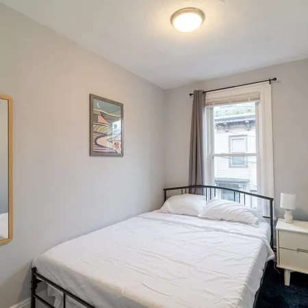 Coliving in Inner Belt - Somerville, Boston