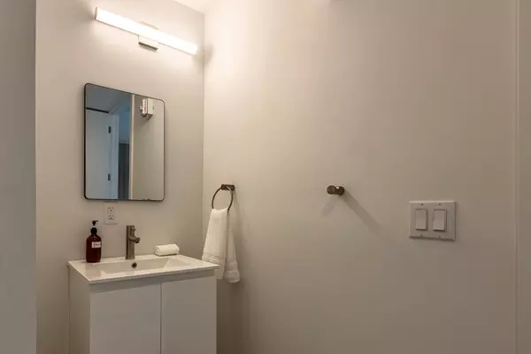 Coliving in Downtown Miami - Miami, Miami
