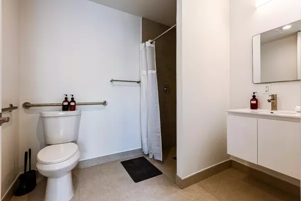 Coliving in Downtown Miami - Miami, Miami