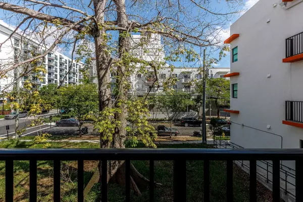 Coliving in Downtown Miami - Miami, Miami