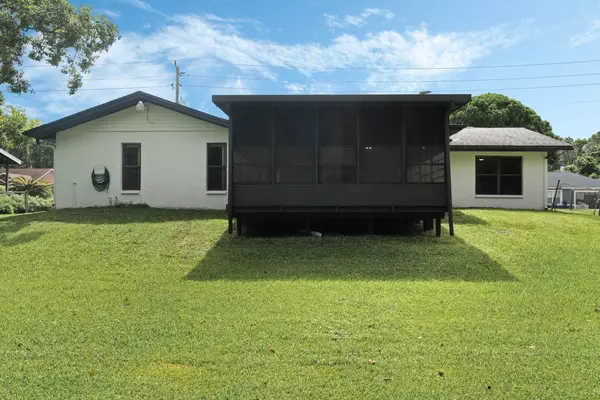 Coliving in Cocoa - Outer Orlando, Orlando