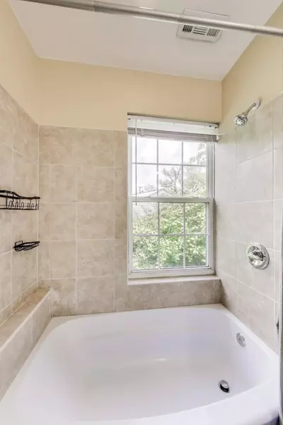 Coliving in College Park MD - Maryland, Washington DC