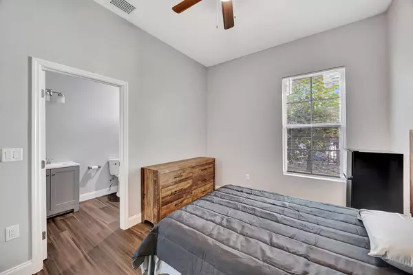Coliving in Kenwood - Clearwater-St. Petersburg, Tampa