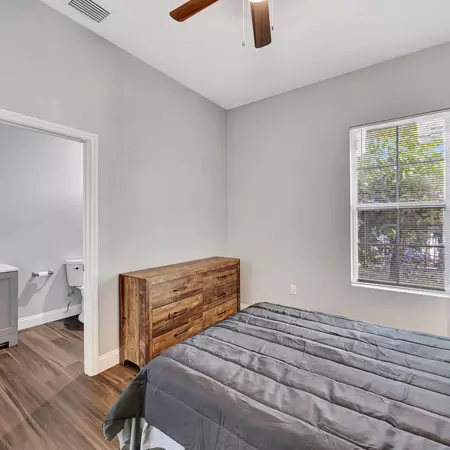 Coliving in Kenwood - Clearwater-St. Petersburg, Tampa