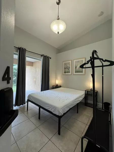 Coliving in Plant City - East Tampa, Tampa