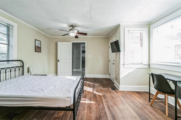 Coliving in East Point GA - South Atl, Atlanta