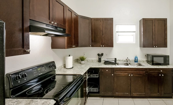 Coliving in Macfarlane Park - West Tampa, Tampa