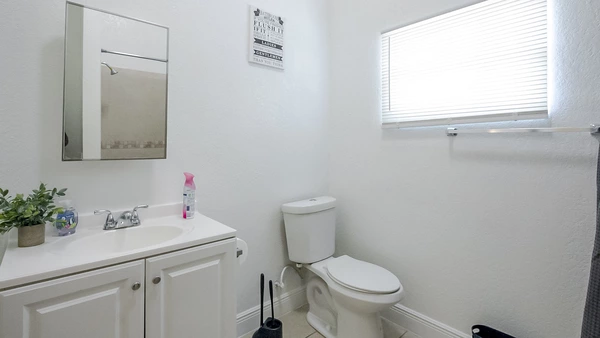Coliving in Macfarlane Park - West Tampa, Tampa