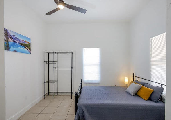 Coliving in Macfarlane Park - West Tampa, Tampa