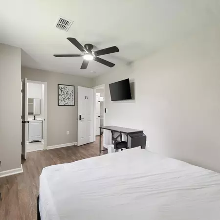 Coliving in Atascocita - Ne Houston, Houston