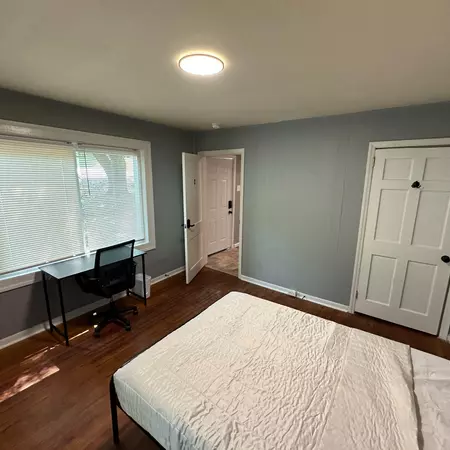 Coliving in Hope Valley - Durham, Raleigh