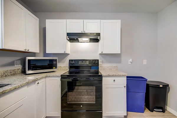 Coliving in Ybor City - Central Tampa, Tampa