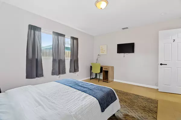 Coliving in Clearwater - Clearwater-St. Petersburg, Tampa