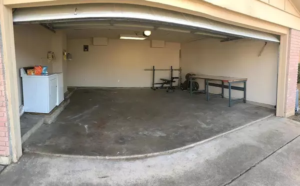 Coliving in Hurst - Forth Worth, Dallas
