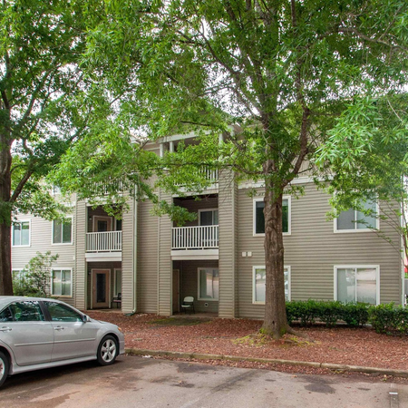Coliving in Fairmont - Central Raleigh, Raleigh