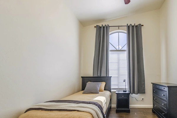 Coliving in Mesa - SE Valley, Phoenix