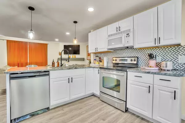 Coliving in Westminster - Outer Denver, Denver