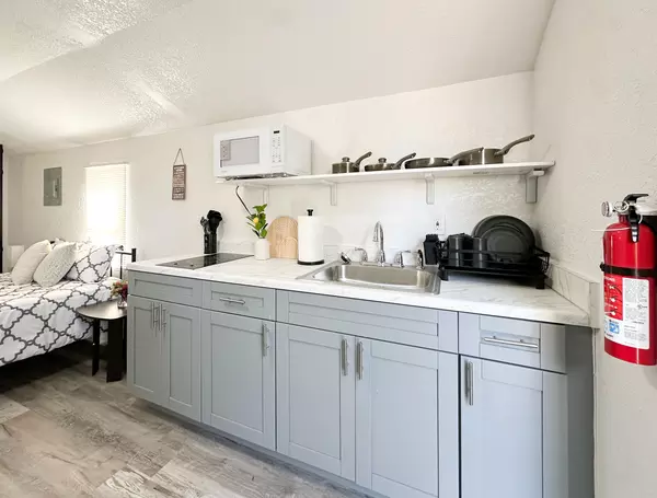 Coliving in Clearwater - Clearwater-St. Petersburg, Tampa