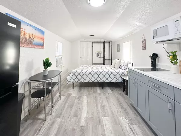 Coliving in Clearwater - Clearwater-St. Petersburg, Tampa