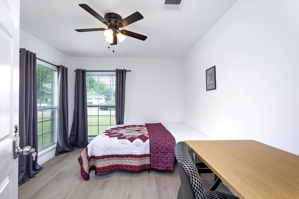 Coliving in Greater Hobby Area - Se Houston, Houston