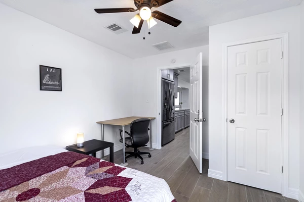 Coliving in Greater Hobby Area - Se Houston, Houston