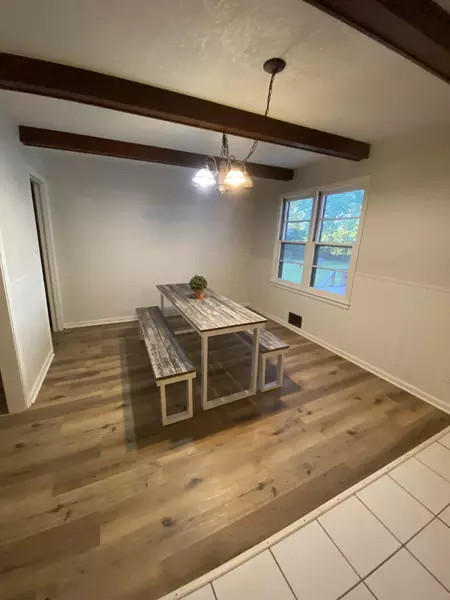 Coliving in Raytown - Outer KCMO, Kansas City
