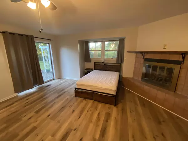 Coliving in Raytown - Outer KCMO, Kansas City