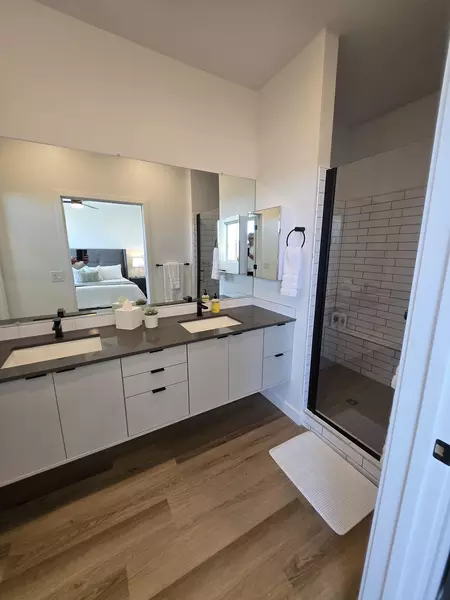 Coliving in Tolleson - SW Valley, Phoenix