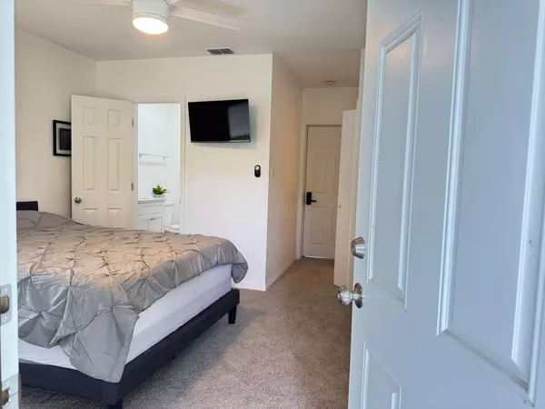 Coliving in Plant City - East Tampa, Tampa