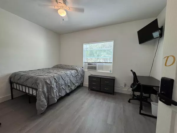 Coliving in Plant City - East Tampa, Tampa