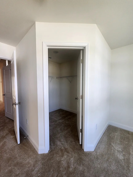 Coliving in Bryson Village - Outer Triangle, Raleigh