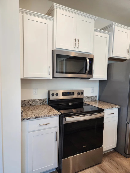 Coliving in Bryson Village - Outer Triangle, Raleigh