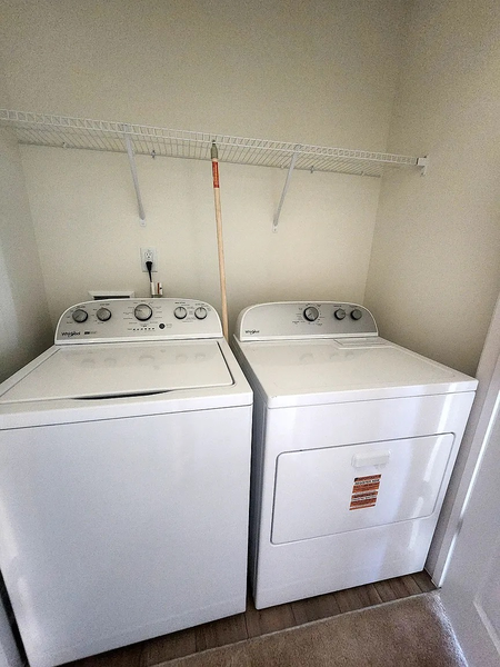 Coliving in Bryson Village - Outer Triangle, Raleigh