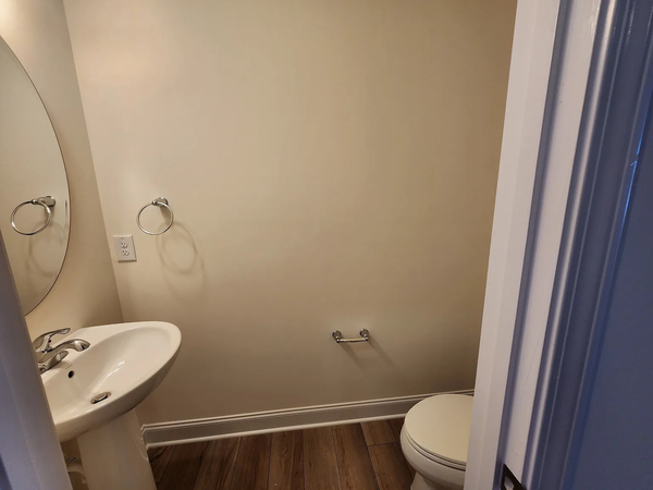Coliving in Bryson Village - Outer Triangle, Raleigh