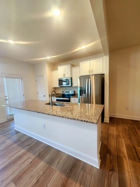 Coliving in Bryson Village - Outer Triangle, Raleigh