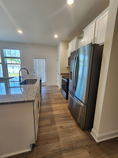 Coliving in Bryson Village - Outer Triangle, Raleigh
