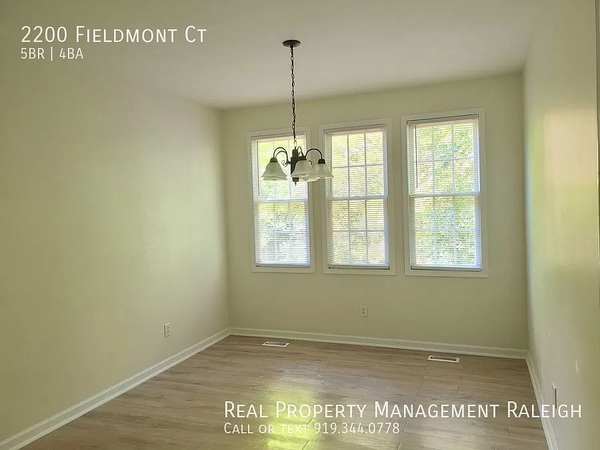 Coliving in Wakefield - Outer Triangle, Raleigh