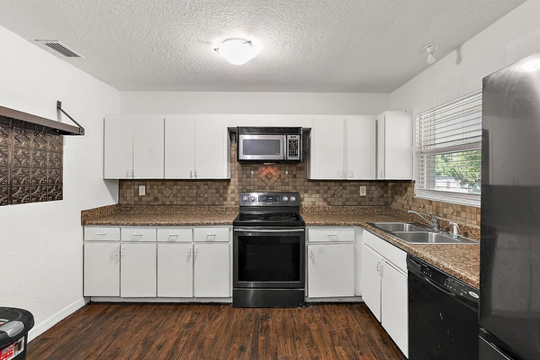 Coliving in Ocala - Outer Orlando, Orlando