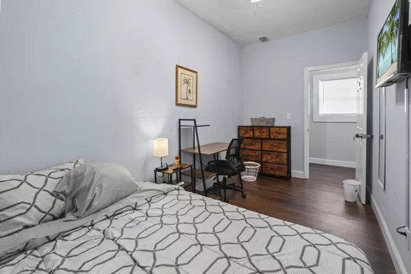 Coliving in Brooklyn JAX - Downtown JAX, Jacksonville