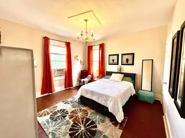 Coliving in West Baltimore - Baltimore Metro Area, Washington DC
