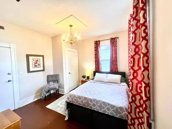 Coliving in West Baltimore - Baltimore Metro Area, Washington DC