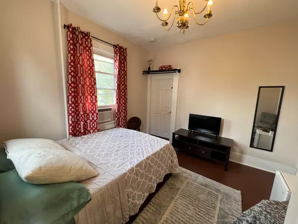 Coliving in West Baltimore - Baltimore Metro Area, Washington DC