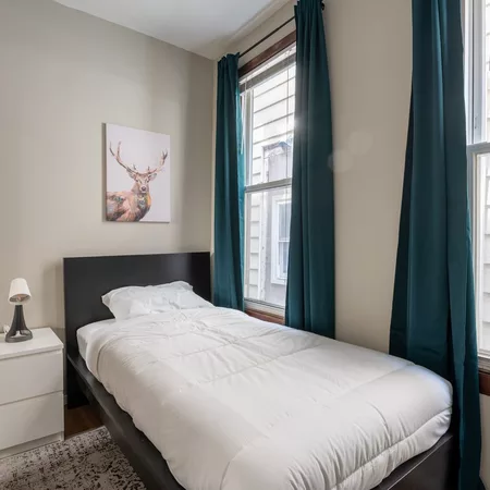 Coliving in Lower West Side - West Side, Chicago