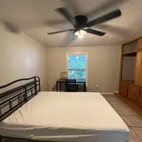 Coliving in Pleasant Grove - Se Dallas, Dallas