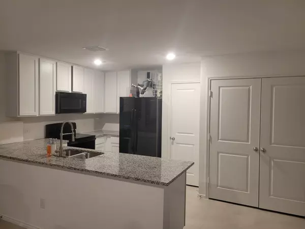 Coliving in Balch Springs - Se Dallas, Dallas