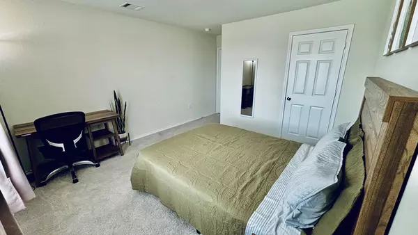 Coliving in Manor - East Austin, Austin