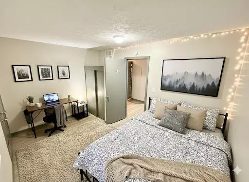 Coliving in Sulphur Springs - North Tampa, Tampa