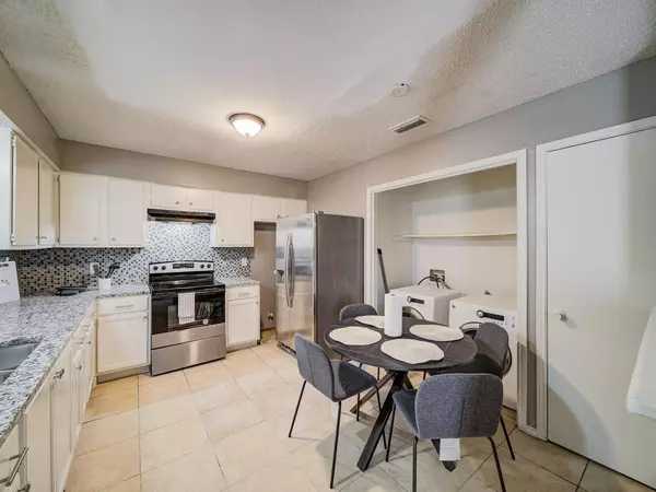 Coliving in Pleasant Grove - Se Dallas, Dallas