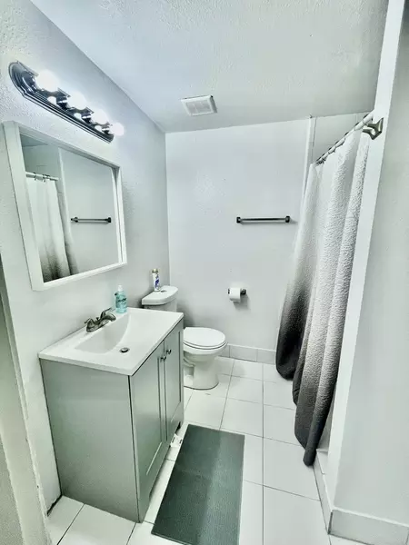 Coliving in Highlands - Northside, Jacksonville