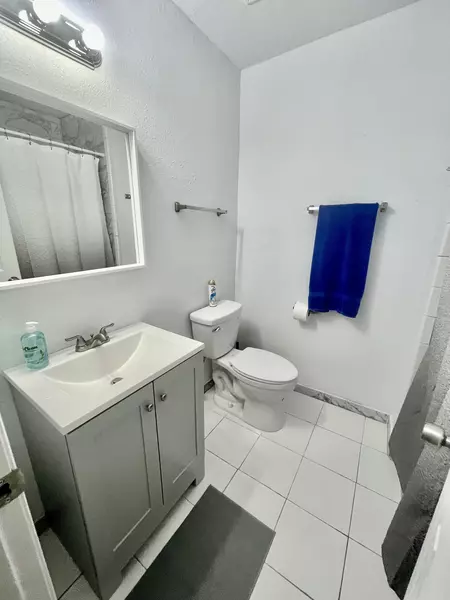 Coliving in Highlands - Northside, Jacksonville